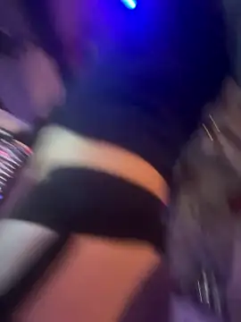 Polaroid White online show from 01-15-26, 08:19