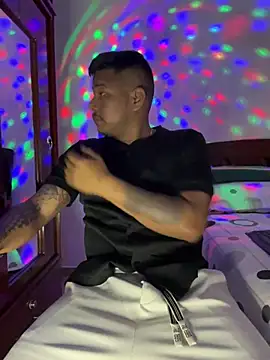 Saipuer31 online show from 02-19-26, 04:58