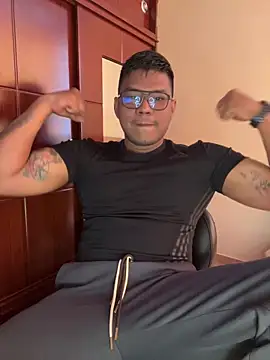 Saipuer31 online show from 04-14-26, 07:31