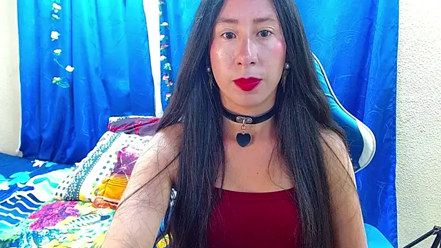 Snapshot of Gia_leinn chatting on 04-18-26, 07:18 Gia leinn online show from 04-18-26, 07:18