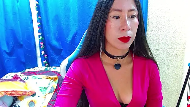 Snapshot of Gia_leinn chatting on 04-19-26, 03:00 Gia leinn online show from 04-19-26, 03:00