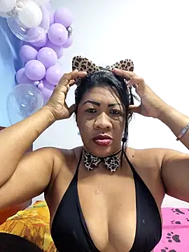 Tocameamor online show from 12-21-25, 01:07