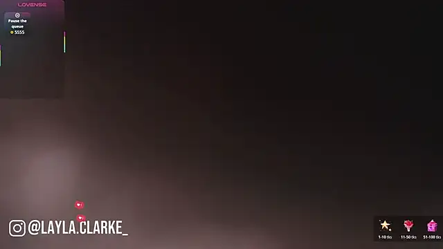 Layla Clarke online show from 12-23-25, 03:48