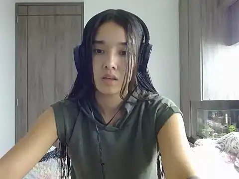Snapshot of _luna_777 chatting on 06-01-26, 11:39 luna 777 online show from 06-01-26, 11:39