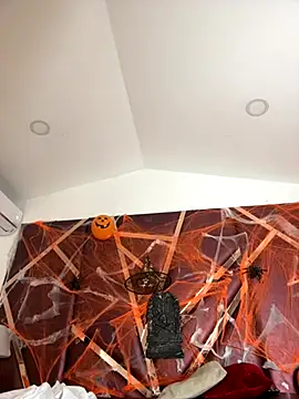 DanielaMedinaa online show from 10-26-25, 08:37