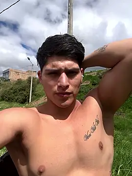 MaxxxSteil online show from 01-16-26, 06:56