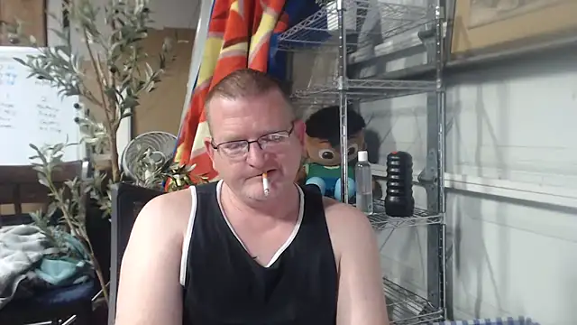 Randomoldguy615 online show from 03-15-25, 12:04