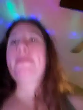 Snapshot of Seductivefoxy@xh chatting on 03-11-25, 11:37 Seductivefoxyxh online show from 03-11-25, 11:37