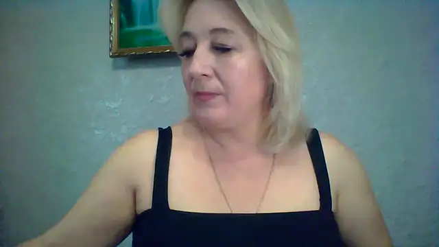 ArielXLoveresss online show from 10-03-25, 08:00