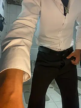 rogerdik76 online show from 03-27-26, 06:30