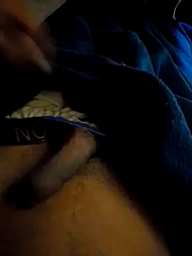 Snapshot of Pretosafado23cm chatting on 02-23-25, 02:25 Pretosafado23cm online show from 02-23-25, 02:25