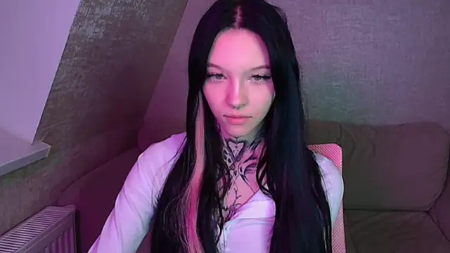 mefwhore online show from 03-13-25, 06:56