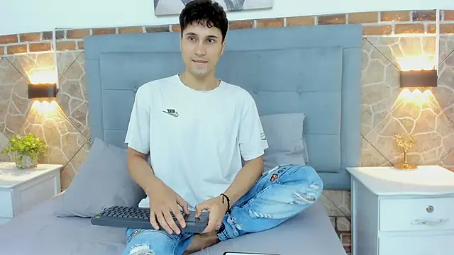 buddy whitte online show from 03-12-25, 01:19