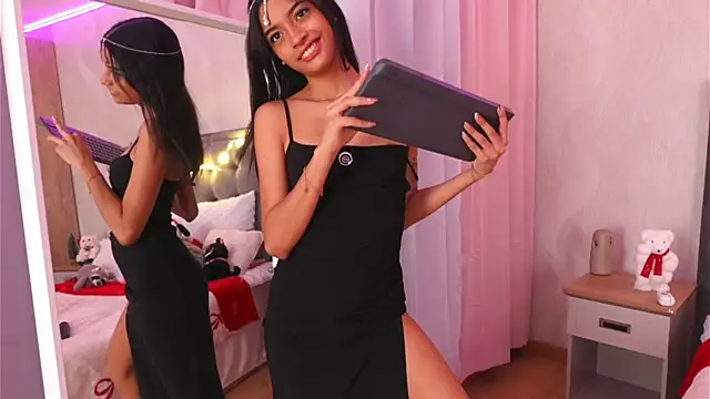 DaliaCruz online show from 11-30-25, 06:12