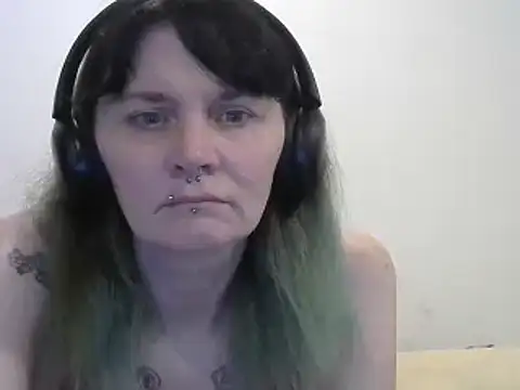 Hotmodel1984 online show from 04-08-26, 05:02