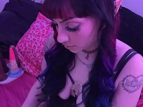 ChrryFoxx online show from 03-07-26, 12:13