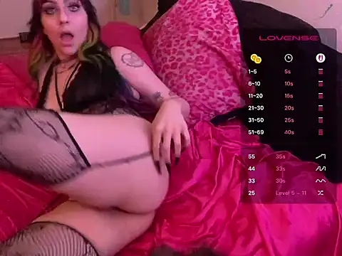 Snapshot of ChrryFoxx chatting on 06-21-26, 11:02 ChrryFoxx online show from 06-21-26, 11:02