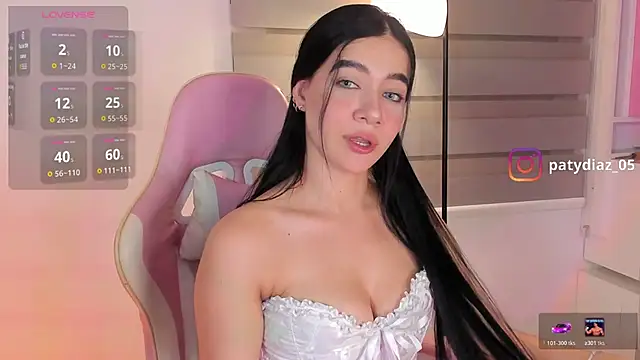 MiiaParker6972 online show from 05-19-26, 01:56