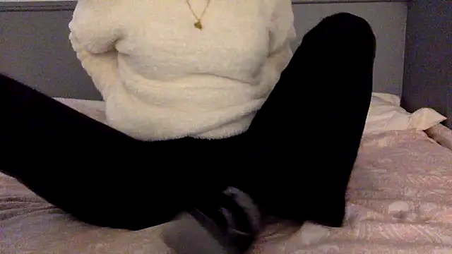 prettyy kitty online show from 02-25-25, 07:25