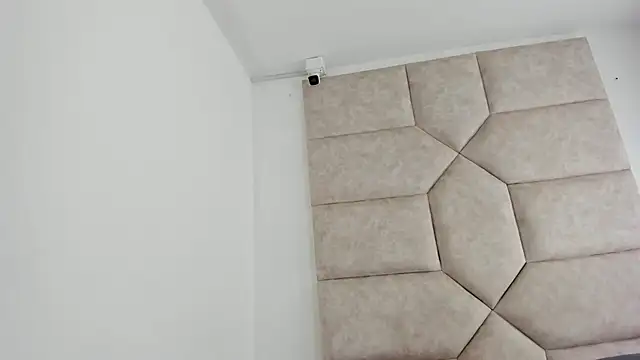 Vaiolett Smith online show from 11-07-25, 02:39