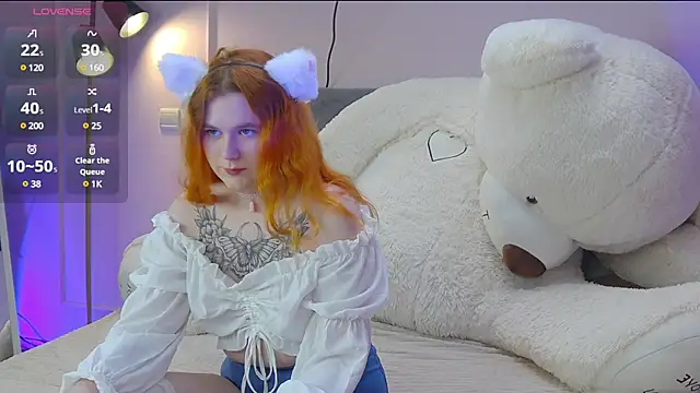 Snapshot of Eva_Starlight chatting on 03-14-25, 06:32 Eva Starlight online show from 03-14-25, 06:32