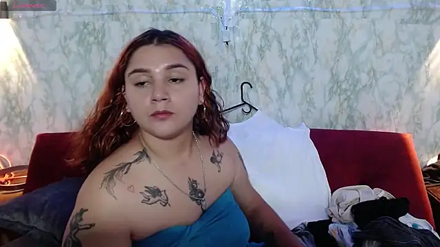 Snapshot of kitty_devourer_ chatting on 03-11-25, 08:31 kitty devourer online show from 03-11-25, 08:31