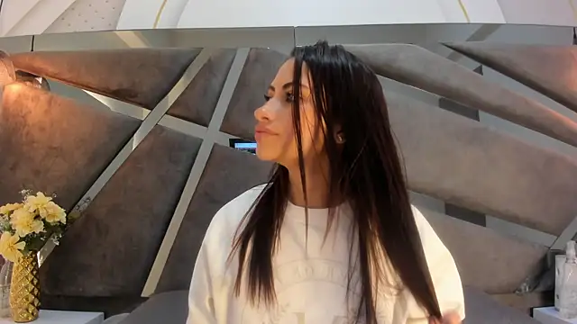 Samaantha-beckham online show from 01-06-26, 11:18