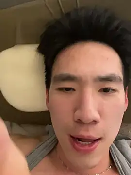 Snapshot of Hon1069 chatting on 02-02-26, 03:44 Hon1069 online show from 02-02-26, 03:44