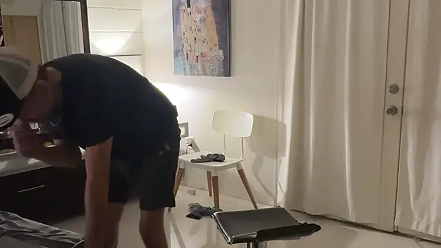 Snapshot of webtonight chatting on 09-09-25, 03:39 webtonight online show from 09-09-25, 03:39