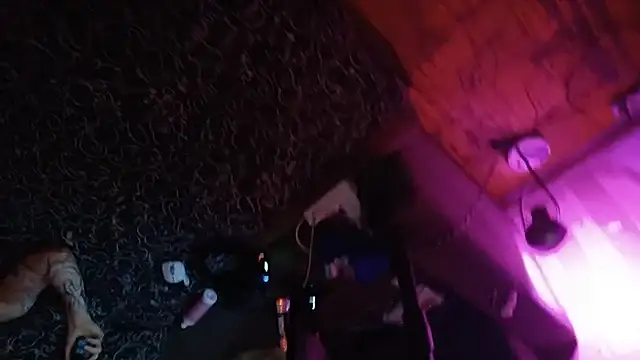 Snapshot of All_Myself chatting on 03-03-25, 02:36 All Myself online show from 03-03-25, 02:36