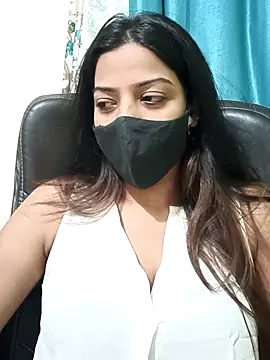 CRAZY  BITE online show from 02-08-26, 09:51