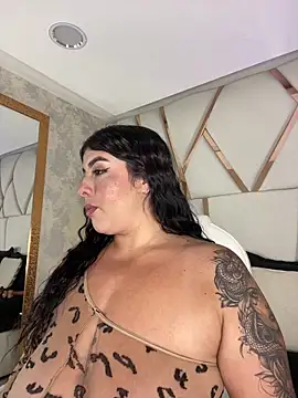 Snapshot of Madisson-Rivas chatting on 02-02-26, 01:59 Madisson-Rivas online show from 02-02-26, 01:59