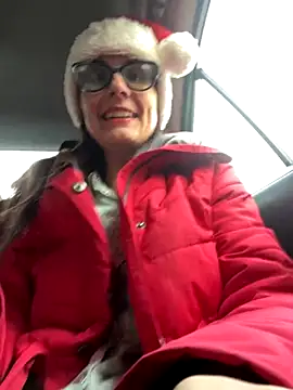 NataKitten online show from 12-18-25, 06:19