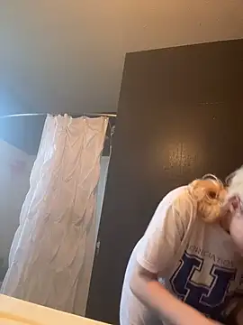 Snapshot of sluttypumpkin chatting on 11-27-25, 05:48 sluttypumpkin online show from 11-27-25, 05:48