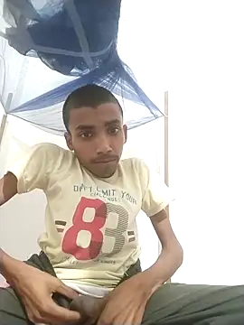 Snapshot of Rajkumarbigblackcock@xh chatting on 03-20-26, 02:22 Rajkumarbigblackcockxh online show from 03-20-26, 02:22