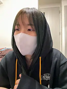 Snapshot of daiyo_kai_Gutara chatting on 06-15-26, 02:08 daiyo kai Gutara online show from 06-15-26, 02:08