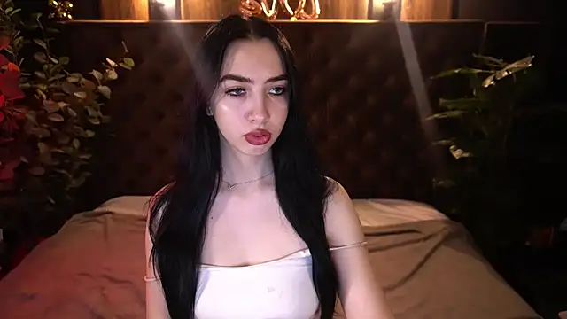 WildKittenX  online show from 02-17-26, 06:43