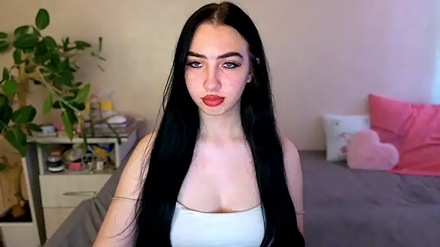 Snapshot of WildKittenX_ chatting on 06-24-26, 04:00 WildKittenX online show from 06-24-26, 04:00