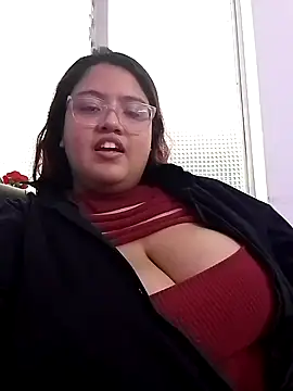 Snapshot of Tefany_Smith chatting on 09-28-25, 04:56 Tefany Smith online show from 09-28-25, 04:56