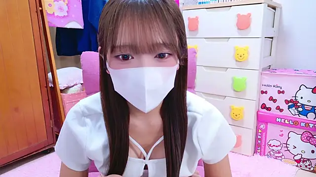 Snapshot of Oo_aki chatting on 03-14-25, 10:07 Oo aki online show from 03-14-25, 10:07