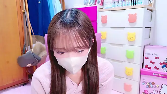 Snapshot of Oo_aki chatting on 03-18-25, 02:15 Oo aki online show from 03-18-25, 02:15