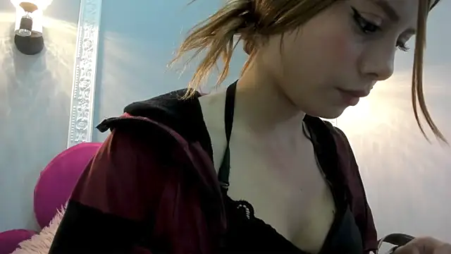 Bonniie 22 online show from 03-12-26, 08:15