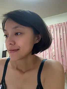 Snapshot of ladypaggy chatting on 06-02-26, 04:42 ladypaggy online show from 06-02-26, 04:42