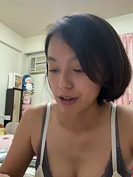 Snapshot of ladypaggy chatting on 07-05-26, 03:52 ladypaggy online show from 07-05-26, 03:52