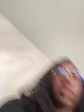 Snapshot of Qeen_blackk chatting on 09-12-25, 06:08 Qeen blackk online show from 09-12-25, 06:08