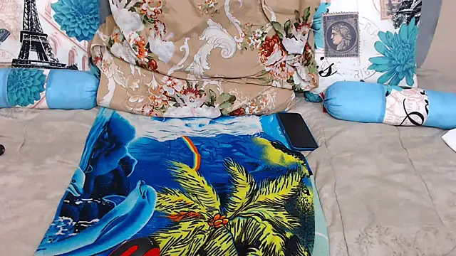 ChocolateClit online show from 01-13-26, 07:30