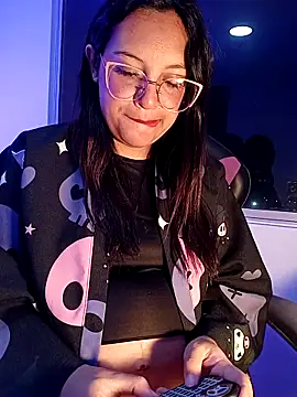 MiaStarts online show from 02-11-26, 10:20