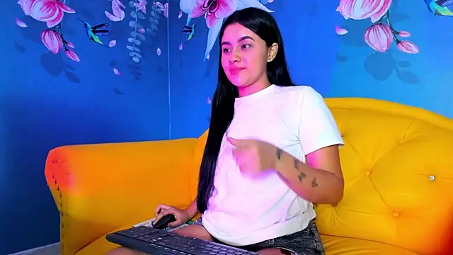 kissy 19 online show from 03-02-25, 05:12