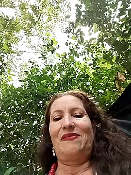 Snapshot of Sexy-Woman-Mature chatting on 03-06-25, 08:05 Sexy-Woman-Mature online show from 03-06-25, 08:05