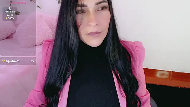 luna lgomez  online show from 03-05-25, 12:22